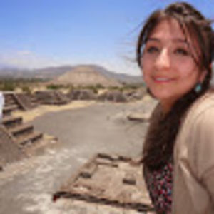 Meet your Posher, Ivonne